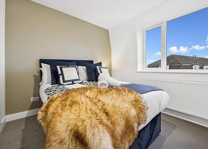 Bude Road Cosy And Modern Retreat Transport Link 4 Bedroom By Altoluxo Short Lets & Serviced Appartamento *