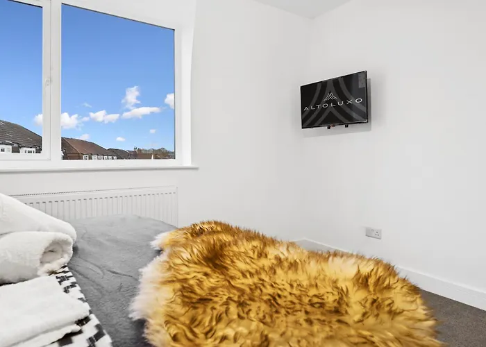 Bude Road Cosy And Modern Retreat Transport Link 4 Bedroom By Altoluxo Short Lets & Serviced Lejlighed Bristol